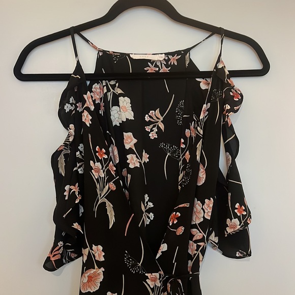 Lush wrap/maxi Dress - Picture 2 of 5